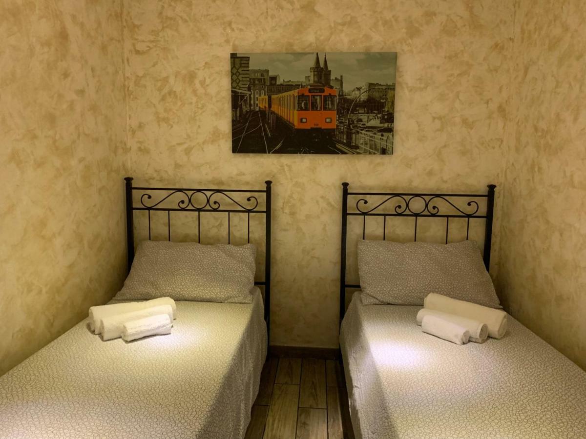 Liotru House Apartment *